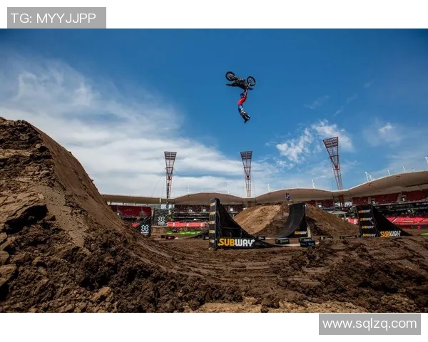 上海极限运动队整体压制打法深度解析与战术应用探讨 上海极限运动队整体压制打法深度解析与战术应用探讨