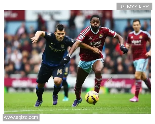 杨军独家分享足球心得与技巧助你提升球场表现和战术理解 杨军独家分享足球心得与技巧助你提升球场表现和战术理解